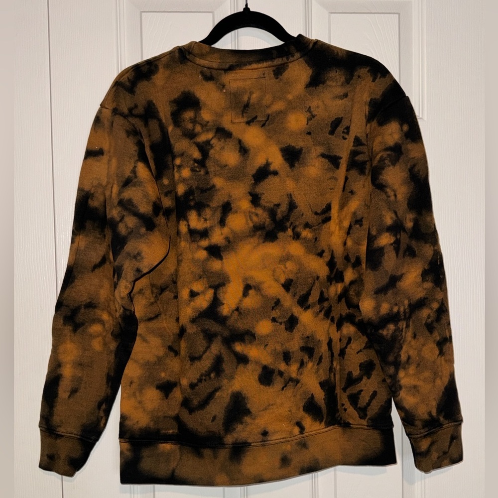 🌹 NWOT! Market x Smiley x Guns N’ roses Tie Dye Sweatshirt - Picture 2 of 7